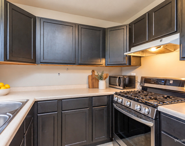 1515 Anderson Trail - Photo Thumbnail 10