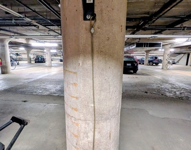 1033 W 14th Place - Photo Thumbnail 15