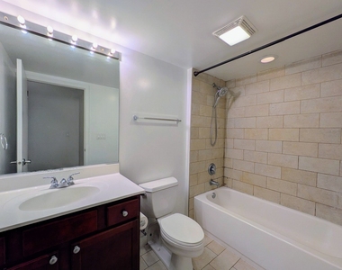 1033 W 14th Place - Photo Thumbnail 9