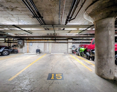 1033 W 14th Place - Photo Thumbnail 14