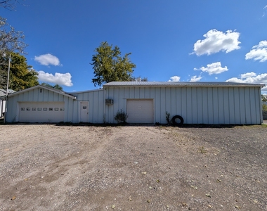 21 E Romeo Road - Photo Thumbnail 24