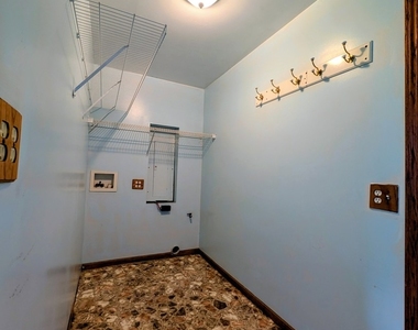 21 E Romeo Road - Photo Thumbnail 22