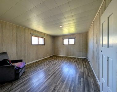 21 E Romeo Road - Photo Thumbnail 17