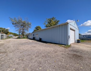 21 E Romeo Road - Photo Thumbnail 43