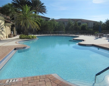 12990 Positano Circle - Photo Thumbnail 5