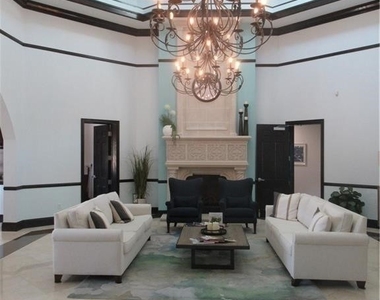 12990 Positano Circle - Photo Thumbnail 8