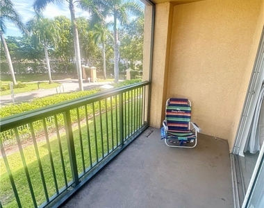 8617 River Homes Lane - Photo Thumbnail 12