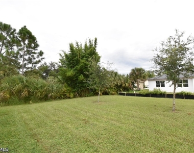 3700 Danbury Terrace - Photo Thumbnail 10