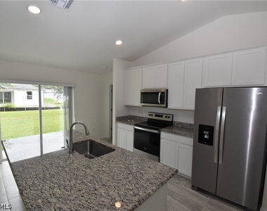 3700 Danbury Terrace - Photo Thumbnail 4