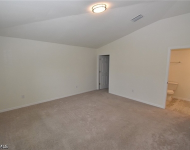 3700 Danbury Terrace - Photo Thumbnail 15