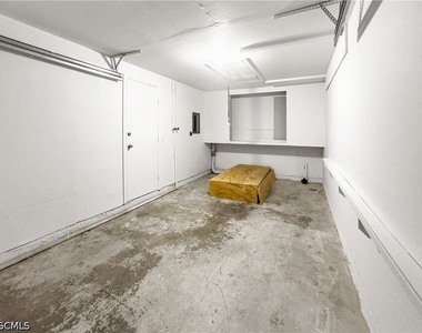 6617 Warwick Circle - Photo Thumbnail 29