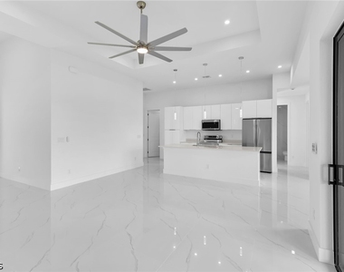 4202 Nw 33rd Street - Photo Thumbnail 19