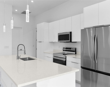 4202 Nw 33rd Street - Photo Thumbnail 7