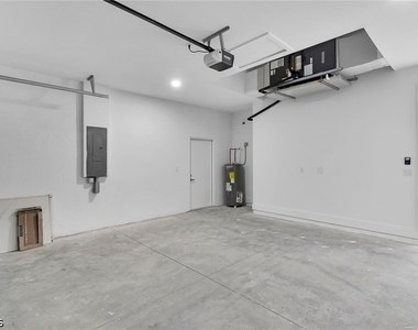 4202 Nw 33rd Street - Photo Thumbnail 30