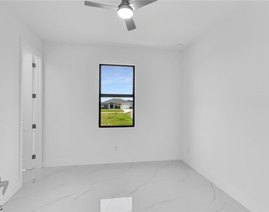 4202 Nw 33rd Street - Photo Thumbnail 21