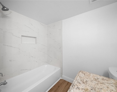 11370 Summerwinds Court - Photo Thumbnail 17