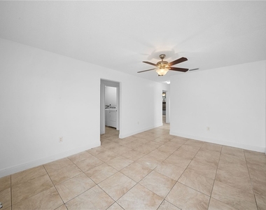 11370 Summerwinds Court - Photo Thumbnail 23