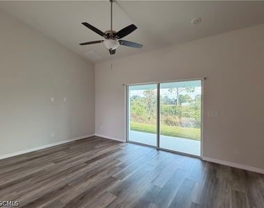 2901 Nw 18th Avenue - Photo Thumbnail 1