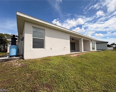 3006 Nw 9th Court - Photo Thumbnail 15