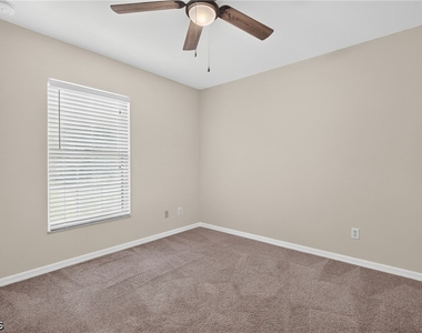 3300 70th Street W - Photo Thumbnail 18