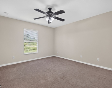 3300 70th Street W - Photo Thumbnail 12