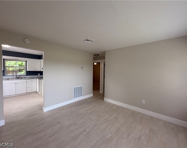 1150 Short Street - Photo Thumbnail 5