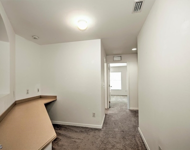 900 Angelo Avenue - Photo Thumbnail 22