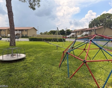4777 Orange Grove Boulevard - Photo Thumbnail 13