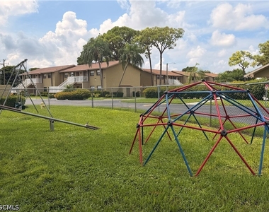 4777 Orange Grove Boulevard - Photo Thumbnail 14