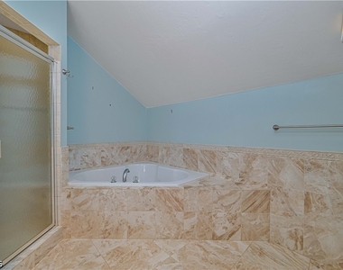 3655 Edgewood Avenue - Photo Thumbnail 33