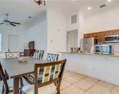 2411 Ben Street - Photo Thumbnail 9