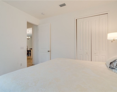 2411 Ben Street - Photo Thumbnail 13