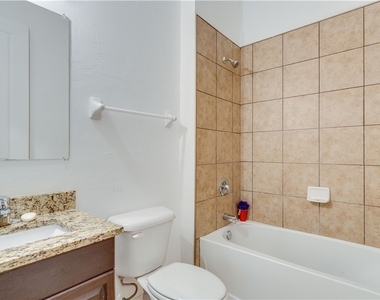 2411 Ben Street - Photo Thumbnail 18