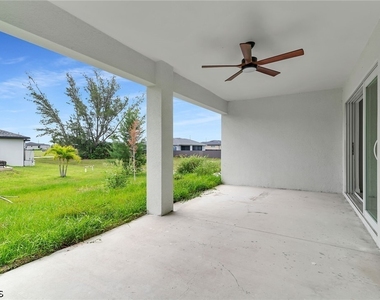 2221 Nw 43rd Avenue - Photo Thumbnail 18