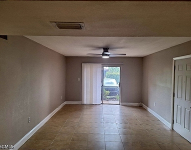 12632 Kenwood Lane - Photo Thumbnail 1