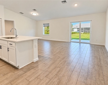 509 Nw 25th Terrace - Photo Thumbnail 5