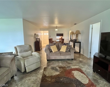 1371 Bunker Way - Photo Thumbnail 7