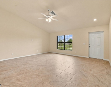 1644 Coral Point Drive - Photo Thumbnail 4