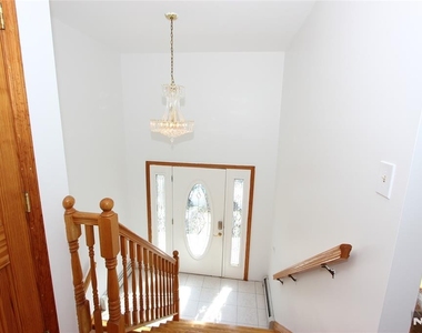 41 Semel - Photo Thumbnail 19