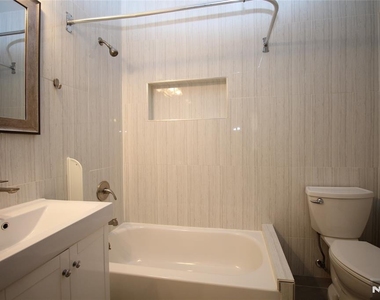 222 Irving - Photo Thumbnail 11