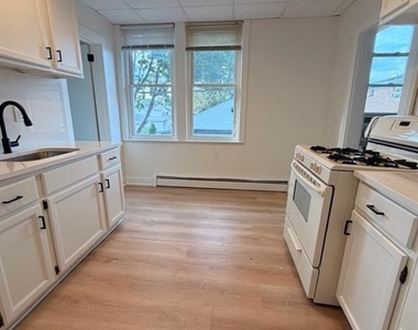 536 Lake - Photo Thumbnail 5