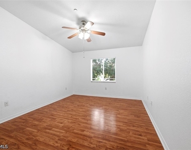 8271 Key Royal Circle - Photo Thumbnail 14