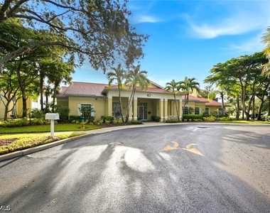8271 Key Royal Circle - Photo Thumbnail 18
