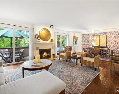 19 N Bayard - Photo Thumbnail 9