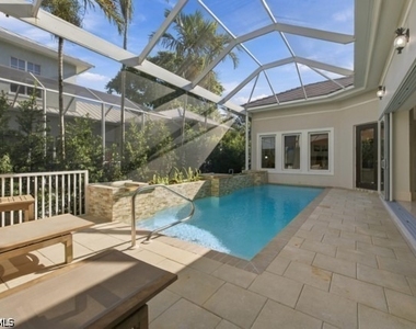 9222 Vanderbilt Drive - Photo Thumbnail 22