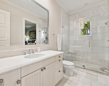 9222 Vanderbilt Drive - Photo Thumbnail 30