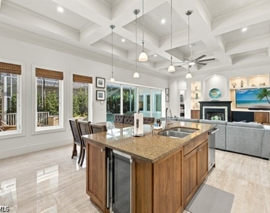 9222 Vanderbilt Drive - Photo Thumbnail 9