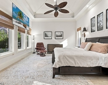 9222 Vanderbilt Drive - Photo Thumbnail 15