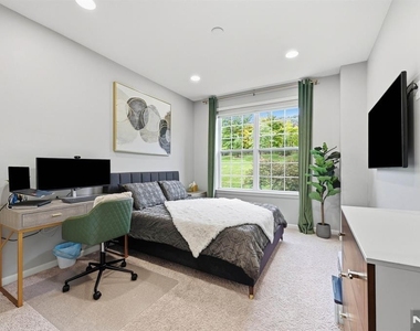 84 Aspen - Photo Thumbnail 28