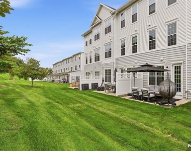 84 Aspen - Photo Thumbnail 36